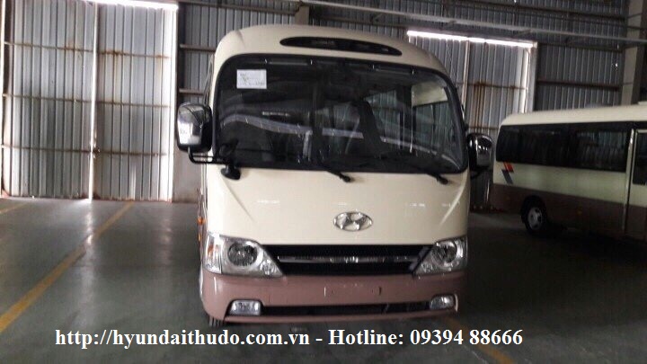 Hyundai County Đồng Vàng Thân dài 29 chỗ cao cấp - ảnh2