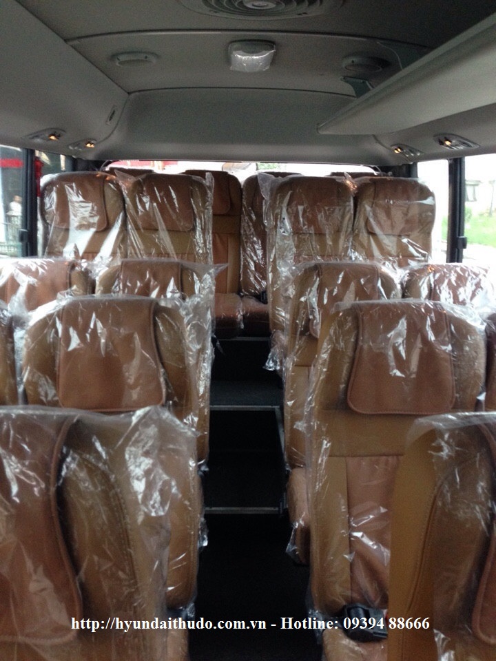 Hyundai County Đồng Vàng Thân dài 29 chỗ cao cấp - ảnh4